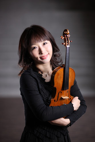 中島　麻　Violin